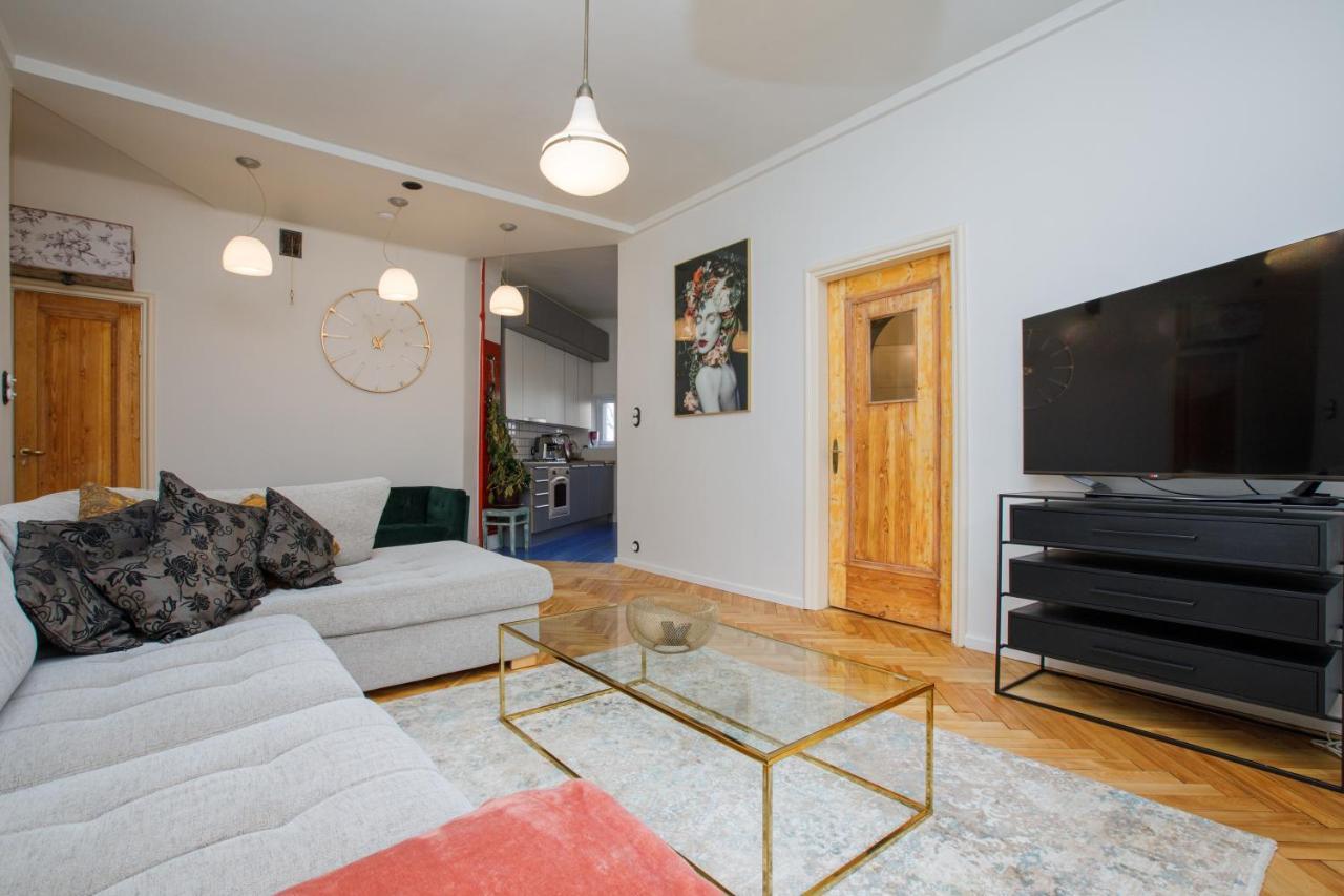 Apartment Peegel In City Center Free Parking ทาลลินน์ ภายนอก รูปภาพ
